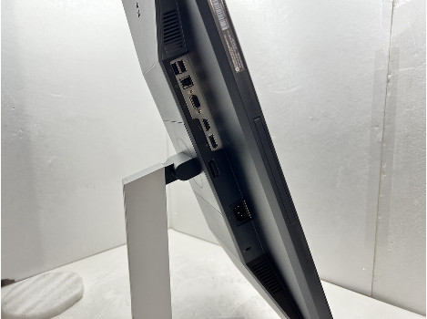 HP E27 G4 27" (клас А)