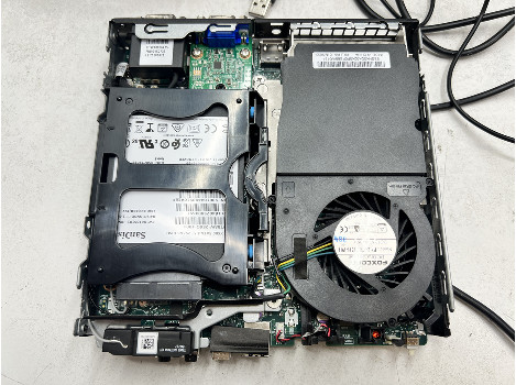Lenovo ThinkCentre M720q i5-8400T 8GB 260GB UHD 630
