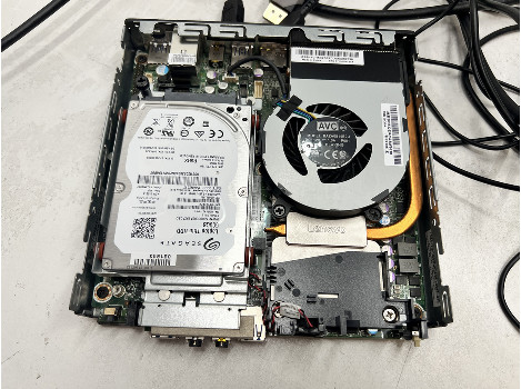 Lenovo ThinkCentre M700 i5-6400T 8GB 500GB HD 530