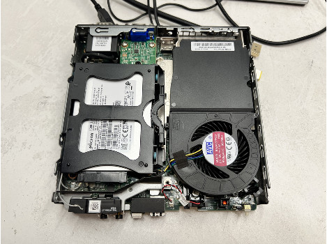Lenovo ThinkCentre M720q i3-8100T 8GB 260GB UHD 630