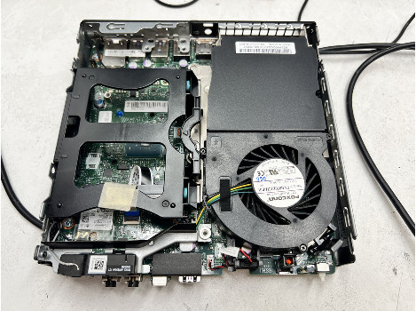 Lenovo ThinkCentre M720q i5-9400T 8GB 260GB UHD 630