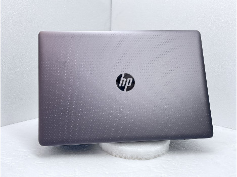 HP ZBook Studio G3 15.6" i7-6700HQ 32GB 512GB / 256GB клас А