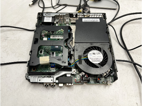 Lenovo ThinkCentre M920q i5-8500T 16GB 510GB UHD 630