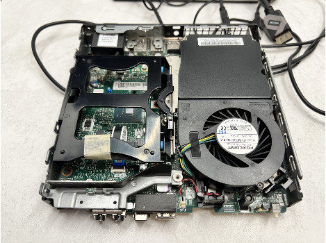 Lenovo ThinkCentre M920q i5-8500T 16GB 510GB UHD 630