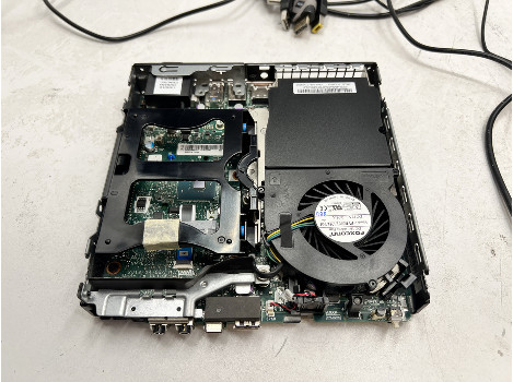 Lenovo ThinkCentre M920q i5-8500T 16GB 510GB UHD 630
