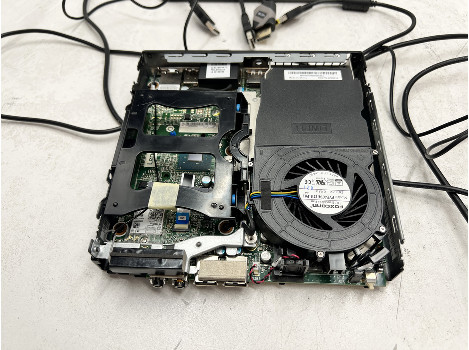 Lenovo ThinkCentre M710q i3-7100T 8GB 260GB HD 630