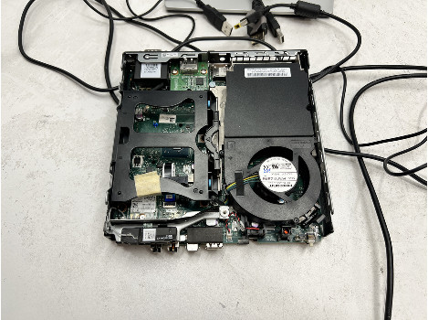 Lenovo ThinkCentre M920q i5-8500T 8GB 260GB UHD 630